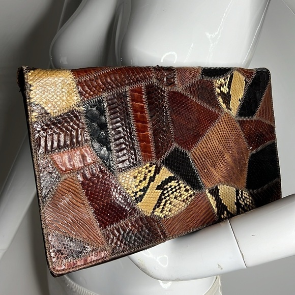 Bags by Varon Snakeskin Lizard and Leather Envelope Snap Clutch Bag - Picture 1 of 7